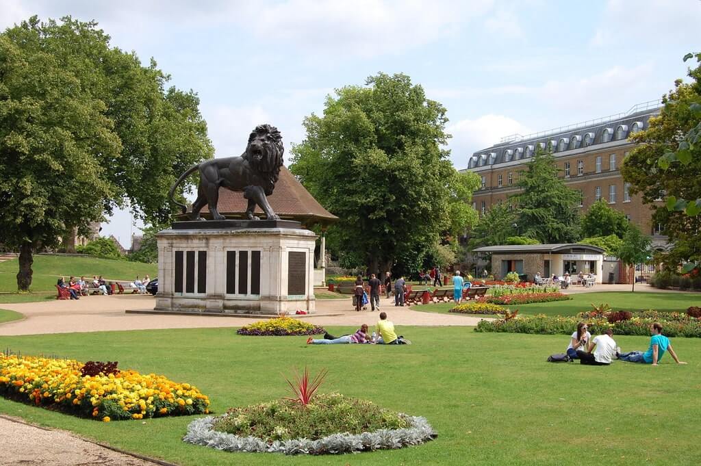 Forbury Gardens, Reading